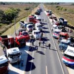 Camioneros emplazan al gobierno hasta el viernes por rebaja de combustible