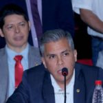 Piden sanción a Ostfield: “Lo mínimo es apartarlo del servicio diplomático”