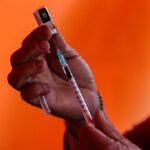 Médico desmiente mitos antivacunas: “Son simples disparates”