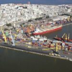 Gremios expresan preocupación por barcazas varadas en Montevideo