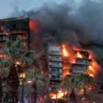 Incendio de edificio en Valencia deja cuatro muertos, 14 heridos y 19 desaparecidos en una noche trágica