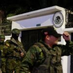 Ecuador cerrará servicios consulares en México y atenderá desde terceros países