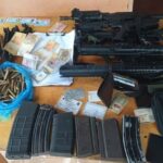Caaguazú: detenidos por transportar armas de grueso calibre en una furgoneta